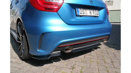 CENTRAL REAR SPLITTER (WITHOUT VERTICAL BARS) MERCEDES-BENZ W176 AMG-LINE PREFACE Gloss Black