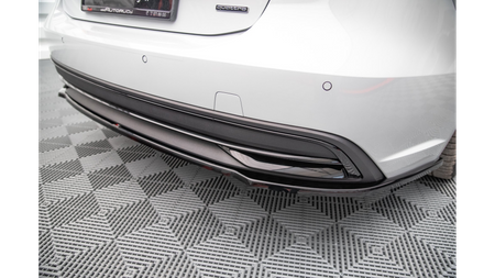 Central Rear Splitter for Audi A7 C8 Gloss Black