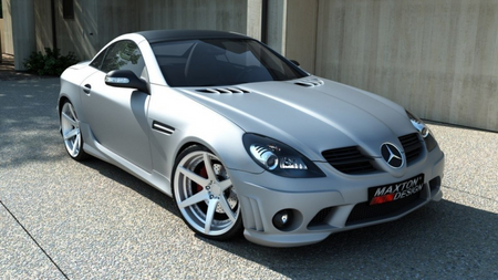 Front Bumper Mercedes SLK R171 AMG 204 Look Z podkładem