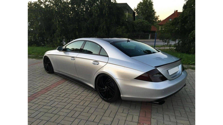 Side Skirts Diffusers Mercedes C219 Gloss Black