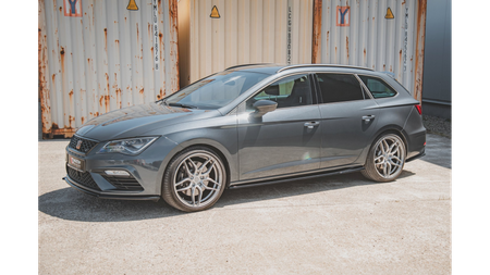 Side Skirts Diffusers V.5 Seat Leon Cupra / FR Mk3 FL Gloss Black