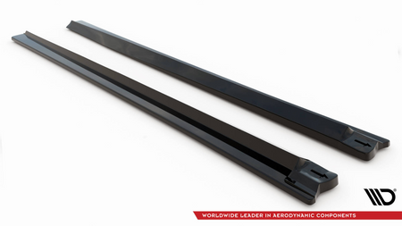 Side skirts Diffusers V.1 Audi Q8 S-line / SQ8 Mk1 Gloss Black