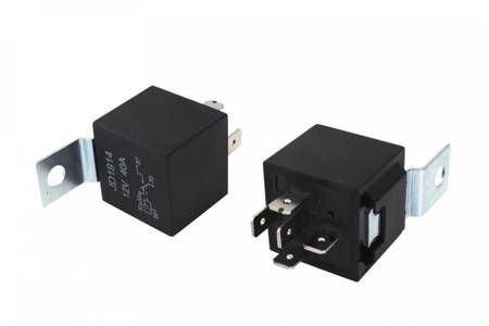 Universal relay 30A with socket