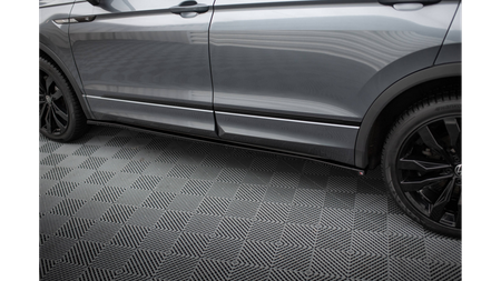 Diffuser Volkswagen Tiguan II Allspace Side Skirts Gloss Black