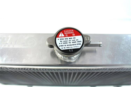 Sportowa Chłodnica Wody TurboWorks Nissan Skyline R32