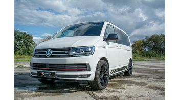 Dokładka Volkswagen T6 Progi Gloss Black