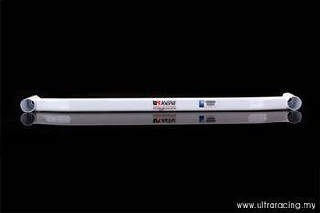 Toyota RAV4 95-00 UltraRacing 2-point front lower Tiebar