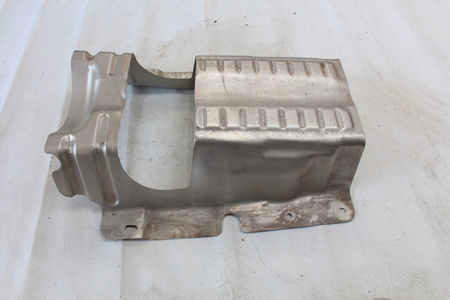 Osłona wydechu Camaro SS 2016+ 23444746