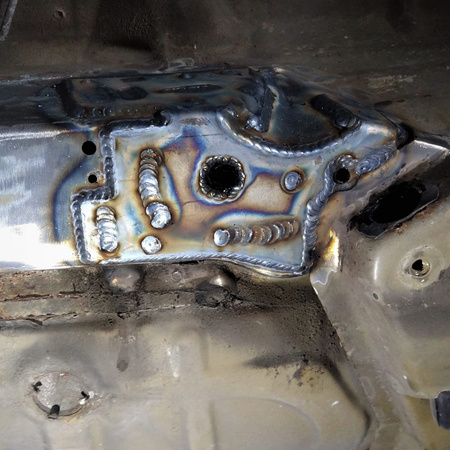 Wzmocnienie BMW 3 E46 Mocowania tylnego wózka