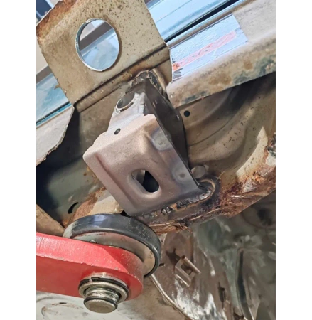 Zestaw naprawczy punktów podnoszenia progu BMW E36 lewy przód