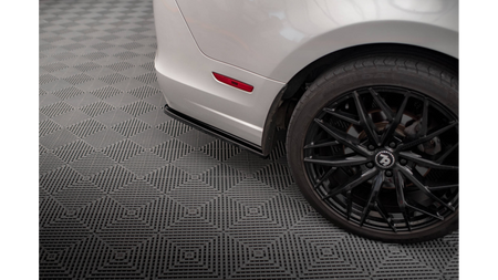 Splitters set Ford Mustang Mk5 Facelift