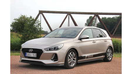 Splitter Hyundai i30 III Front v.1 Gloss Black