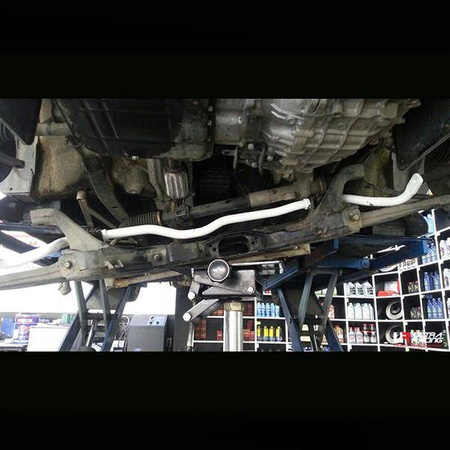 Kia Sportage 10+ 2.0/2.0D UltraRacing front Sway Bar 20mm