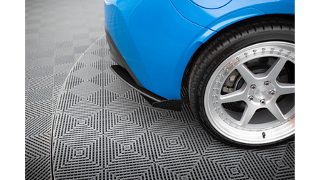Splitter Toyota GR86 Rear Side Street Pro v.1 Black + Gloss Flaps