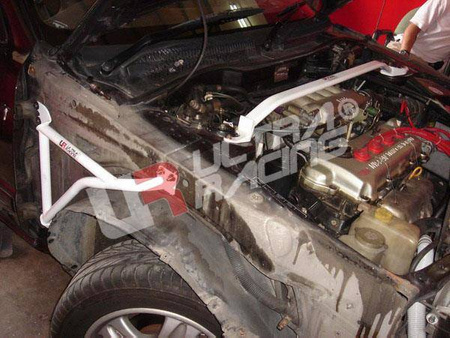 Nissan Sunny 91-94 B13 UltraRacing front upper Strutbar