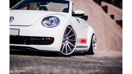 Splitter Volkswagen Beetle Front v.1 Gloss Black