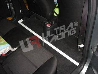 Toyota Yaris HB/Sedan 05+ UltraRacing 2-point Room Bar 637