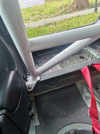 Bolt-in Half Roll Cage Mini Cooper R50 R53 One S White