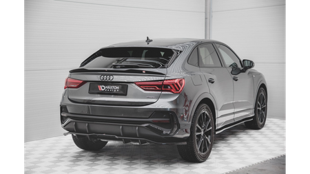 Splitter Audi Q3 F3 Sportback S-Line Tył Środkowy z Dyfuzorem Gloss Black