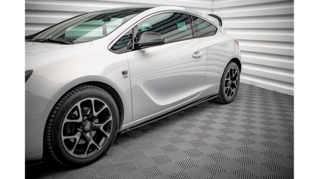 Dokładka Opel Astra GTC OPC-Line J Progi Gloss Black