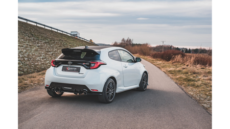 Dokładka Toyota GR Yaris IV Progi Racing Black-Red