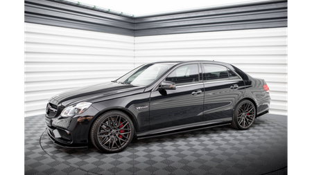 Dokładka Mercedes-Benz E63 AMG W212 Facelift Progi Gloss Black