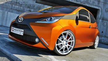 Splitter Toyota Aygo II przód Gloss Black