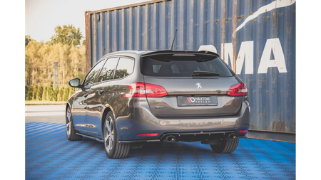 Dokładka Peugeot 308 SW II Facelift Zderzak Tył + Atrapa Wydechu Gloss Black Srebrny