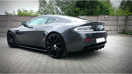 Diffuser Aston Martin V8 Vantage Side Skirts