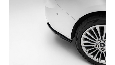 Zestaw Splitterów Ford Focus Mk4