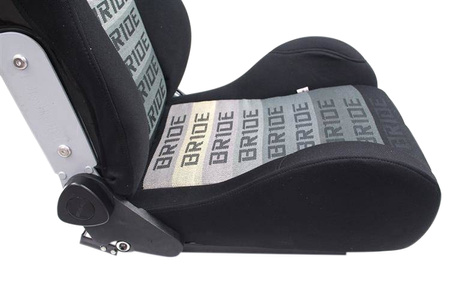 Fotel sportowy CUGA Welur Bride Czarno-Szary