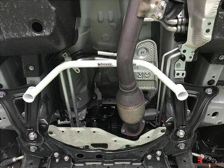 Toyota Alphard AH30 Ultra Racing mid lower Brace