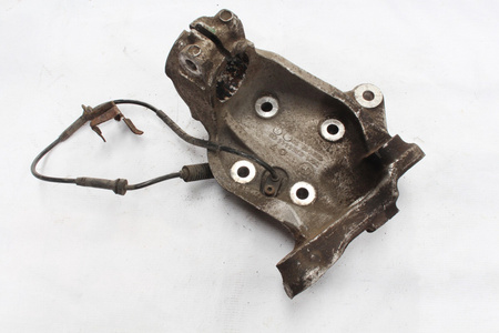 Zwrotnica prawy przód BMW E92 3121676444403