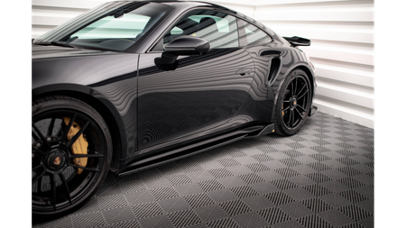 Dokładka Porsche 911 Turbo S 992 Progi Gloss Black