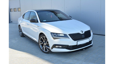 Ramka halogenów Skoda Superb III Gloss Black