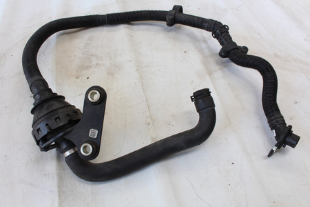 Przewód rura powietrza z rezonatorem OE 23340344