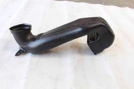 Rura dolot filtra powietrza OEM 23342449 Camaro SS 2016+