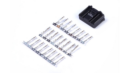 Plug and pins kit included - 24 pin Tyco