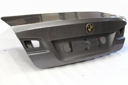 BMW E92 dark gray flap