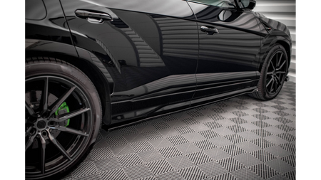 Dokładka Lamborghini Urus I Progi