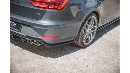 Splitter Seat Leon Cupra III Facelift Sportstourer Tył Boczne v.2 Gloss Black
