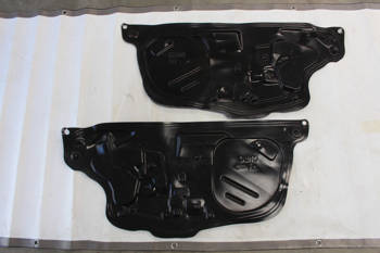 Gumowa osłona wewnątrz drzwi 2 P+L Camaro SS 2016+