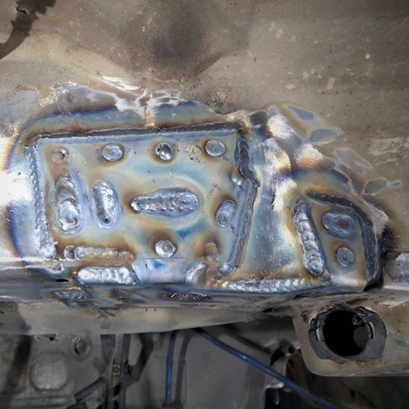 Wzmocnienie BMW 3 E46 Mocowania tylnego wózka