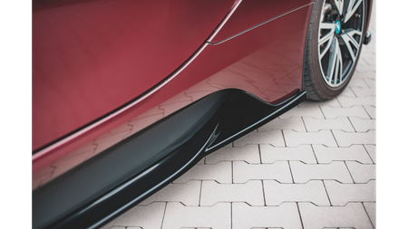 Dokładka BMW i8 I12 Progi Gloss Black