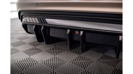 Diffuser Audi e-Tron GT Rear Valance Gloss Black