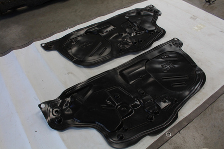 Gumowa osłona wewnątrz drzwi 2 P+L Camaro SS 2016+