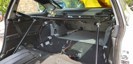 Harness Bar BMW 3 E92 Coupe White