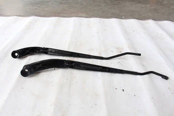 Ramię wycieraczki lewe Chevrolet Camaro SS 2016+