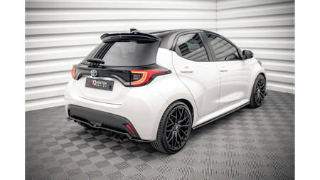 Splitter Toyota Yaris IV Rear Central with Diffuser v.2 Gloss Black