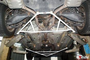 Rozpórka Mercedes SLK 200 04-11 2.0 UltraRacing 4Point tylna dolna Bar